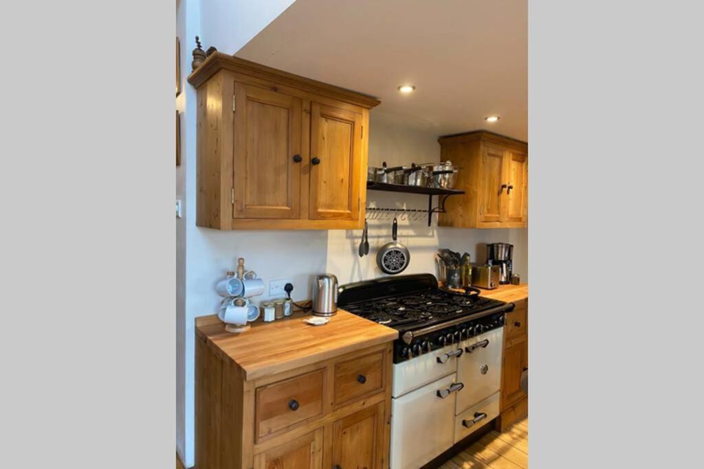 Spaniel Cottage With Views Of Ham Hill, Stoke Sub Hamdon マートック エクステリア 写真